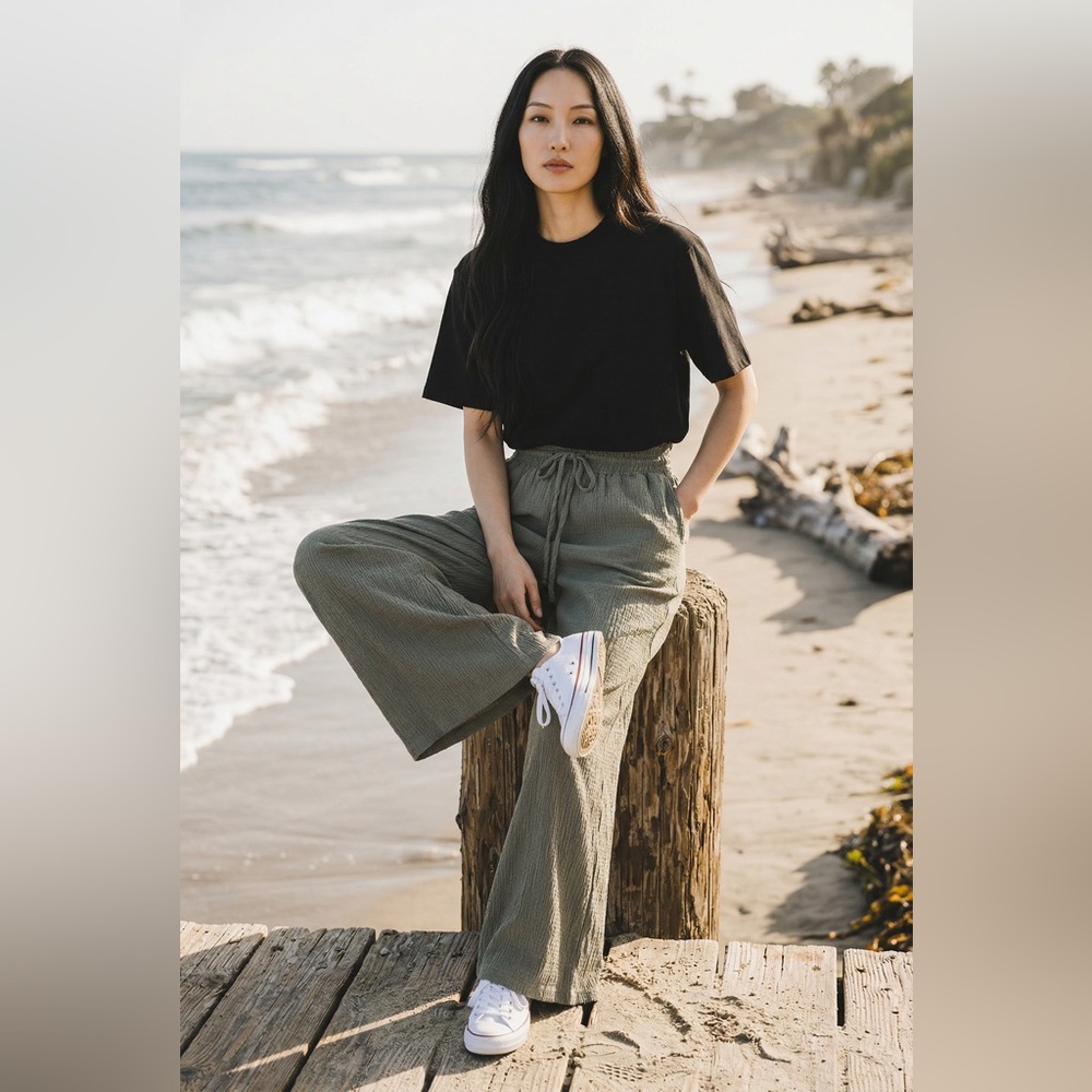 Wide-Leg Pants in Olive Green
